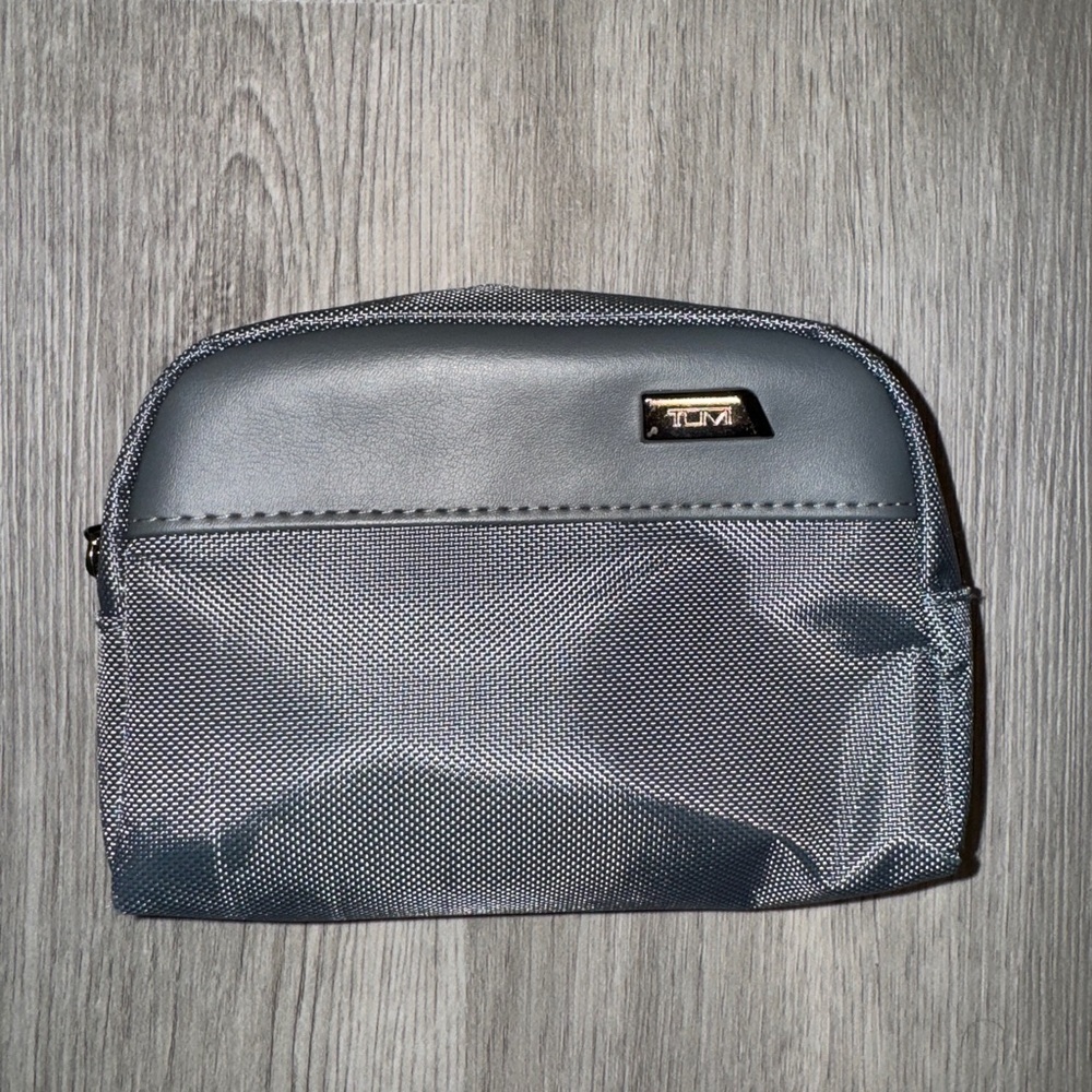 Tumi for Delta Toiletries Bag